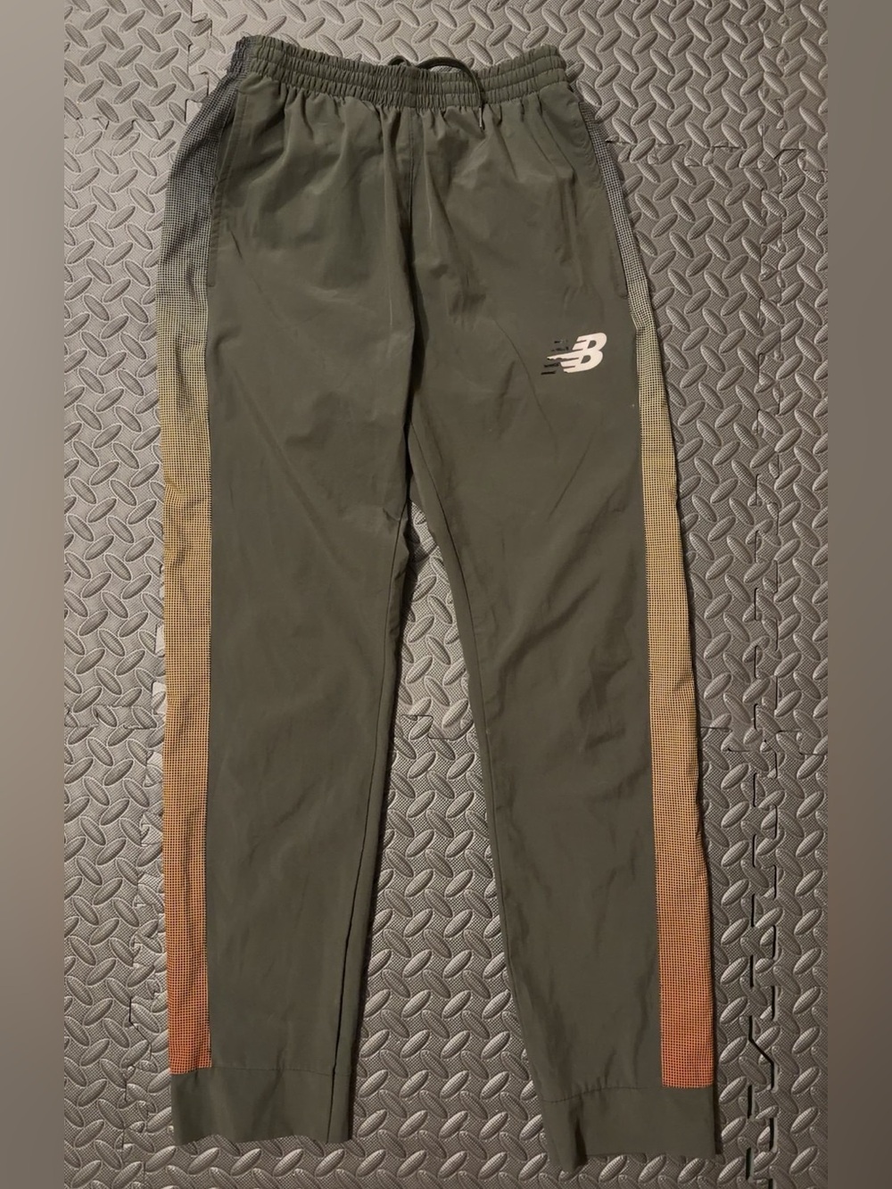 New Balance Olive Green Joggers with Gradient Side Panels